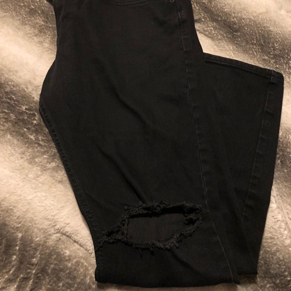 Black Distressed Slim Jeans